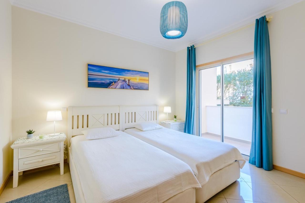 Bnb Homes Ocean View Apartment With Huge Sunny Terrace, 2 Swimming Pools & Tennis Court Albufeira Exterior foto