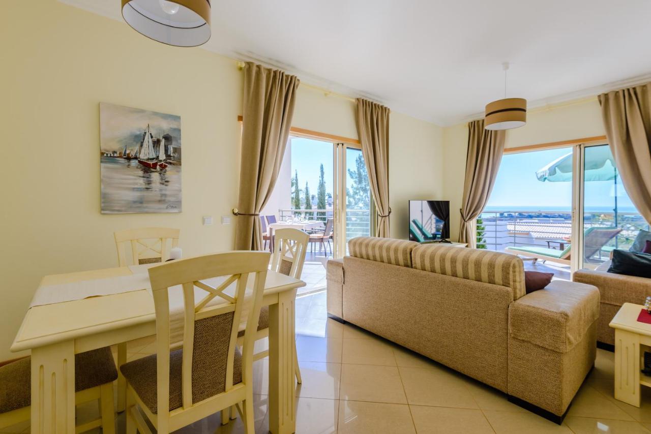 Bnb Homes Ocean View Apartment With Huge Sunny Terrace, 2 Swimming Pools & Tennis Court Albufeira Exterior foto