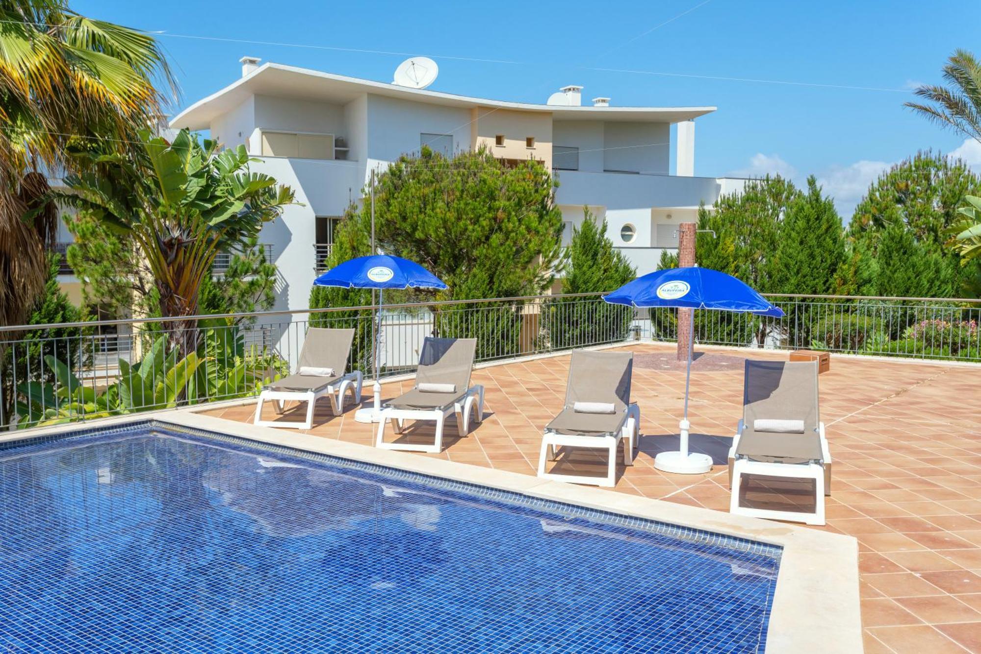 Bnb Homes Ocean View Apartment With Huge Sunny Terrace, 2 Swimming Pools & Tennis Court Albufeira Exterior foto